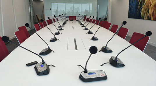 Kompaktes Audio konferenz system der Serie D6201